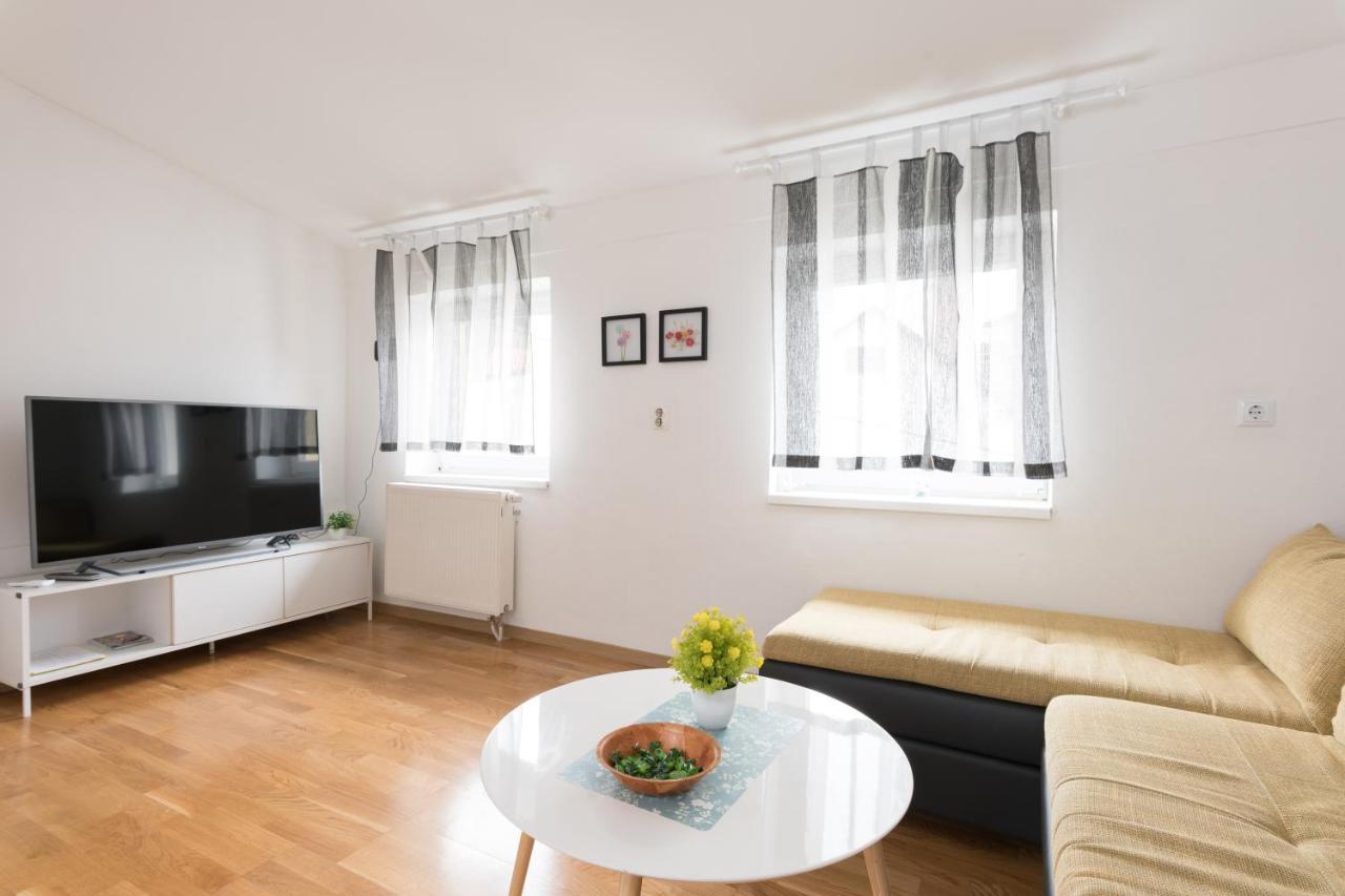 Apartmani Kod Marka بوزيغا المظهر الخارجي الصورة
